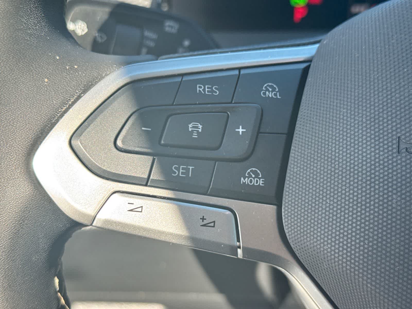 2025 Volkswagen Tiguan S