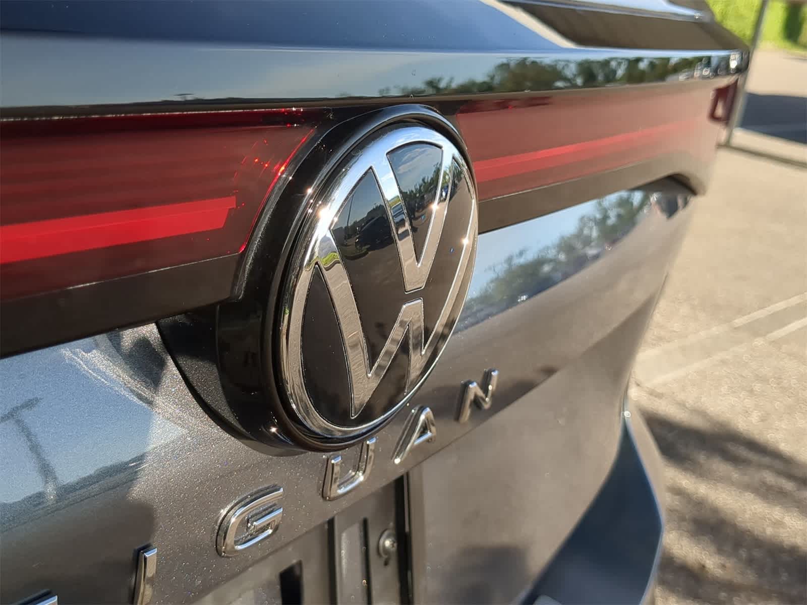 2025 Volkswagen Tiguan 2.0T S