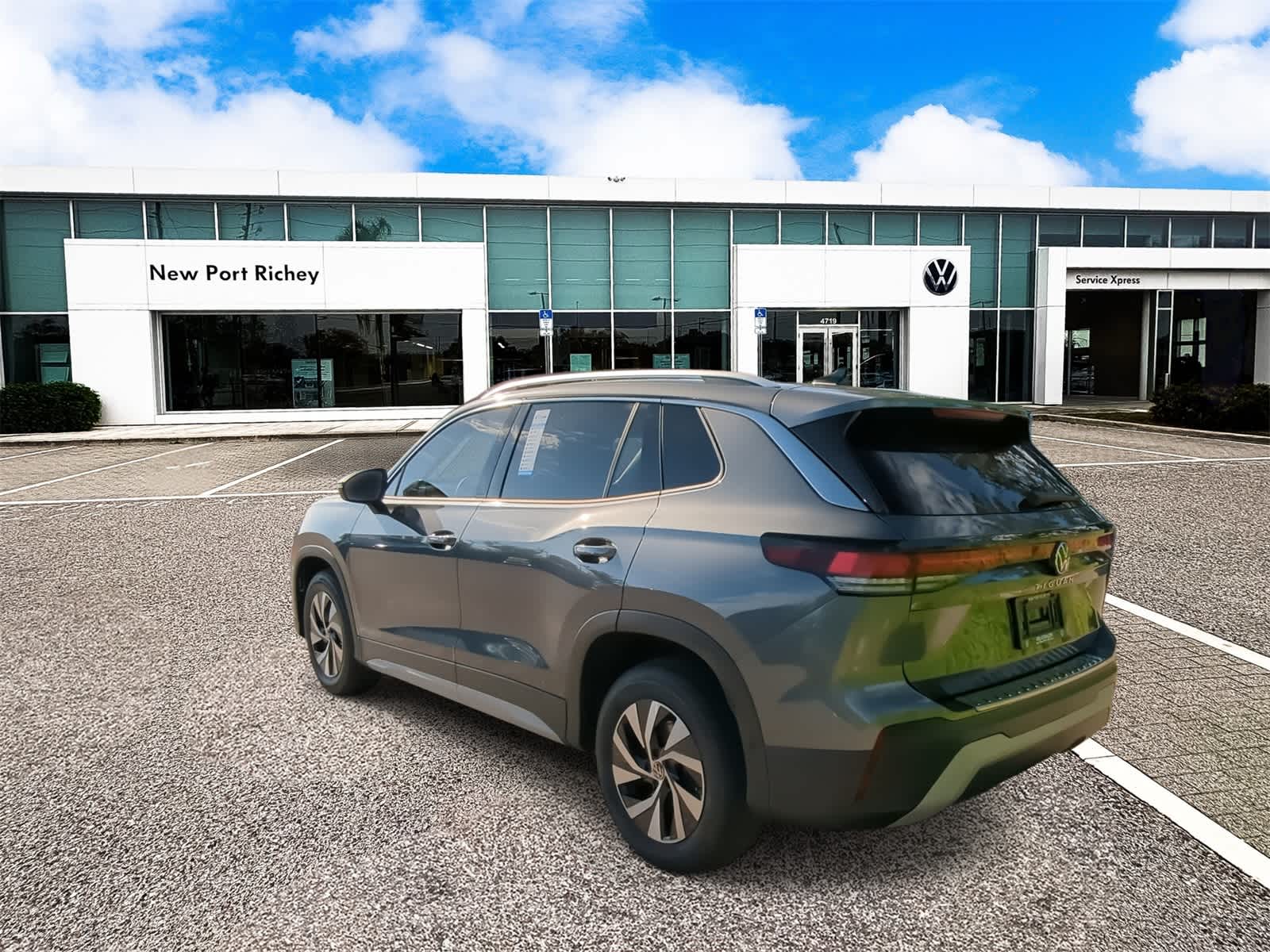 2025 Volkswagen Tiguan 2.0T S