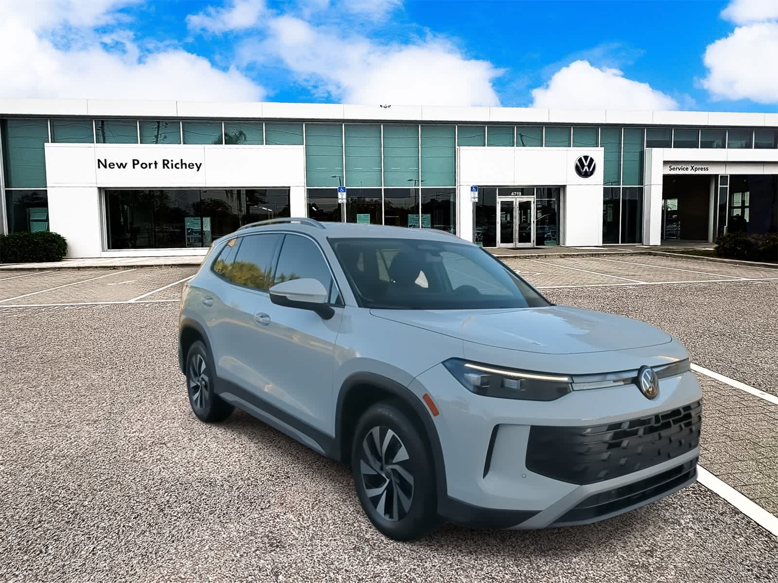 2025 Volkswagen Tiguan 2.0T S