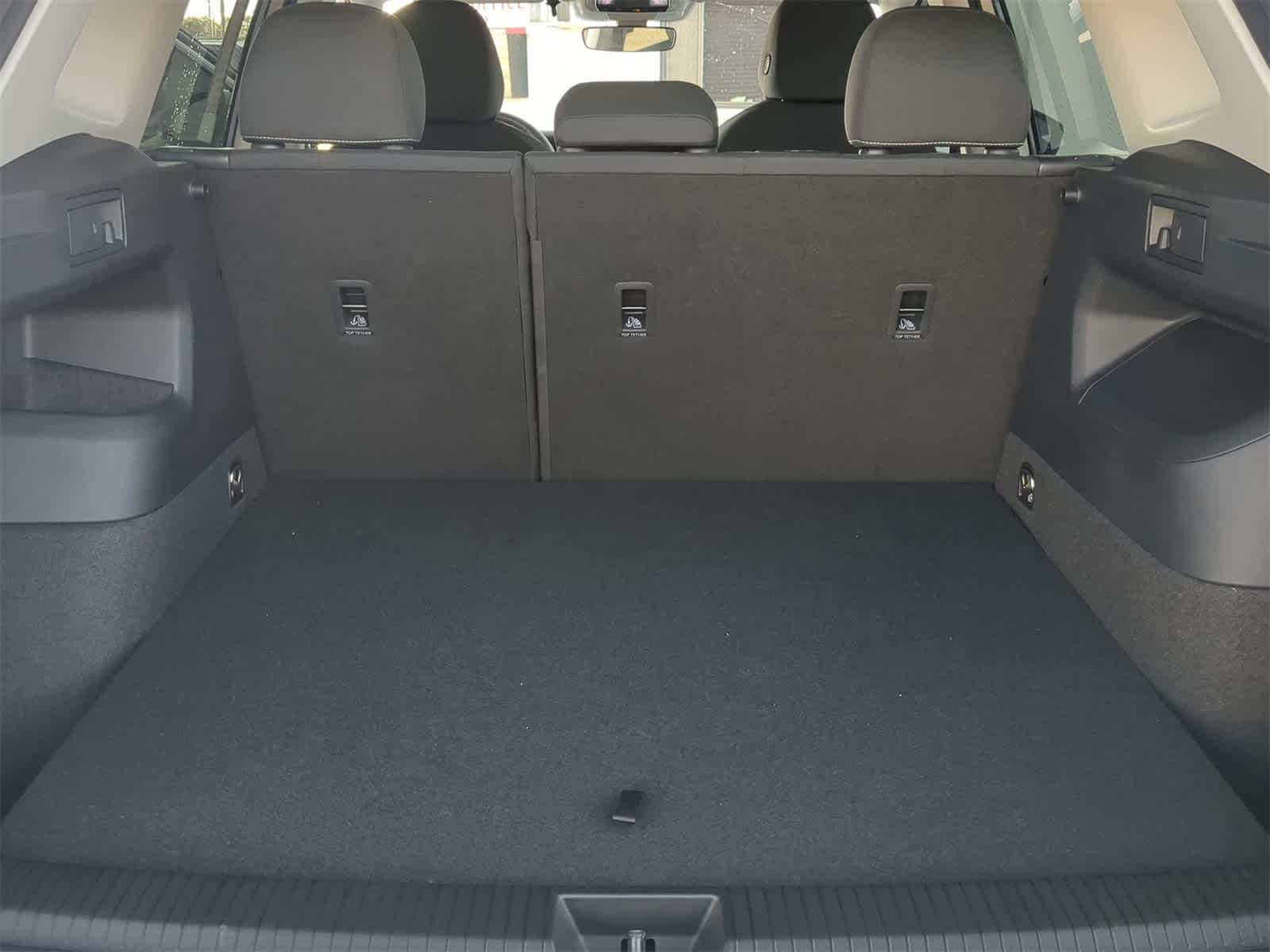 2025 Volkswagen Tiguan 2.0T S