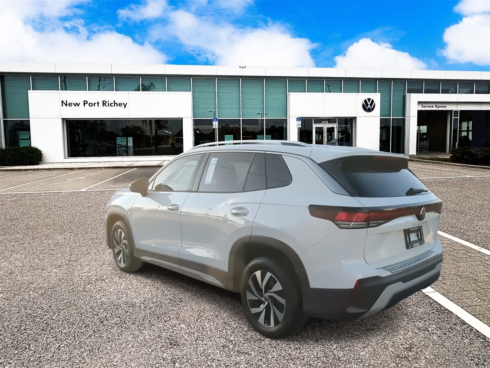 2025 Volkswagen Tiguan 2.0T S