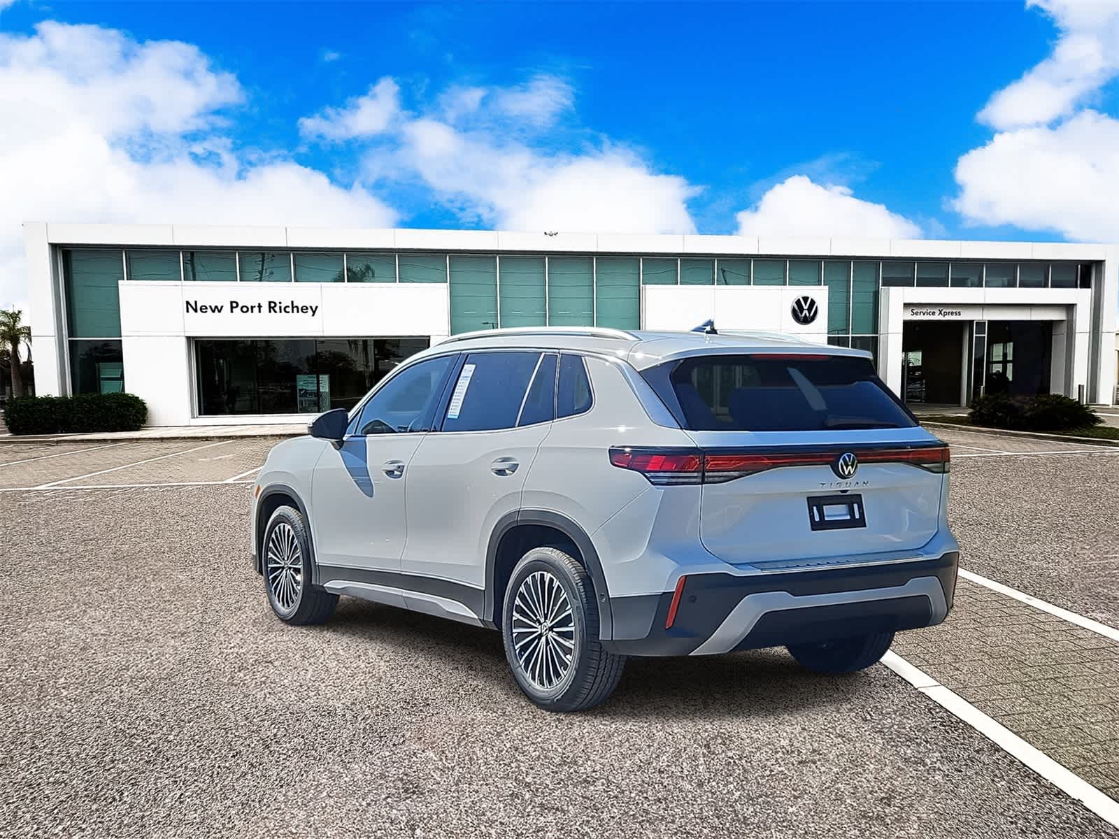 2026 Volkswagen Tiguan 2.0T S