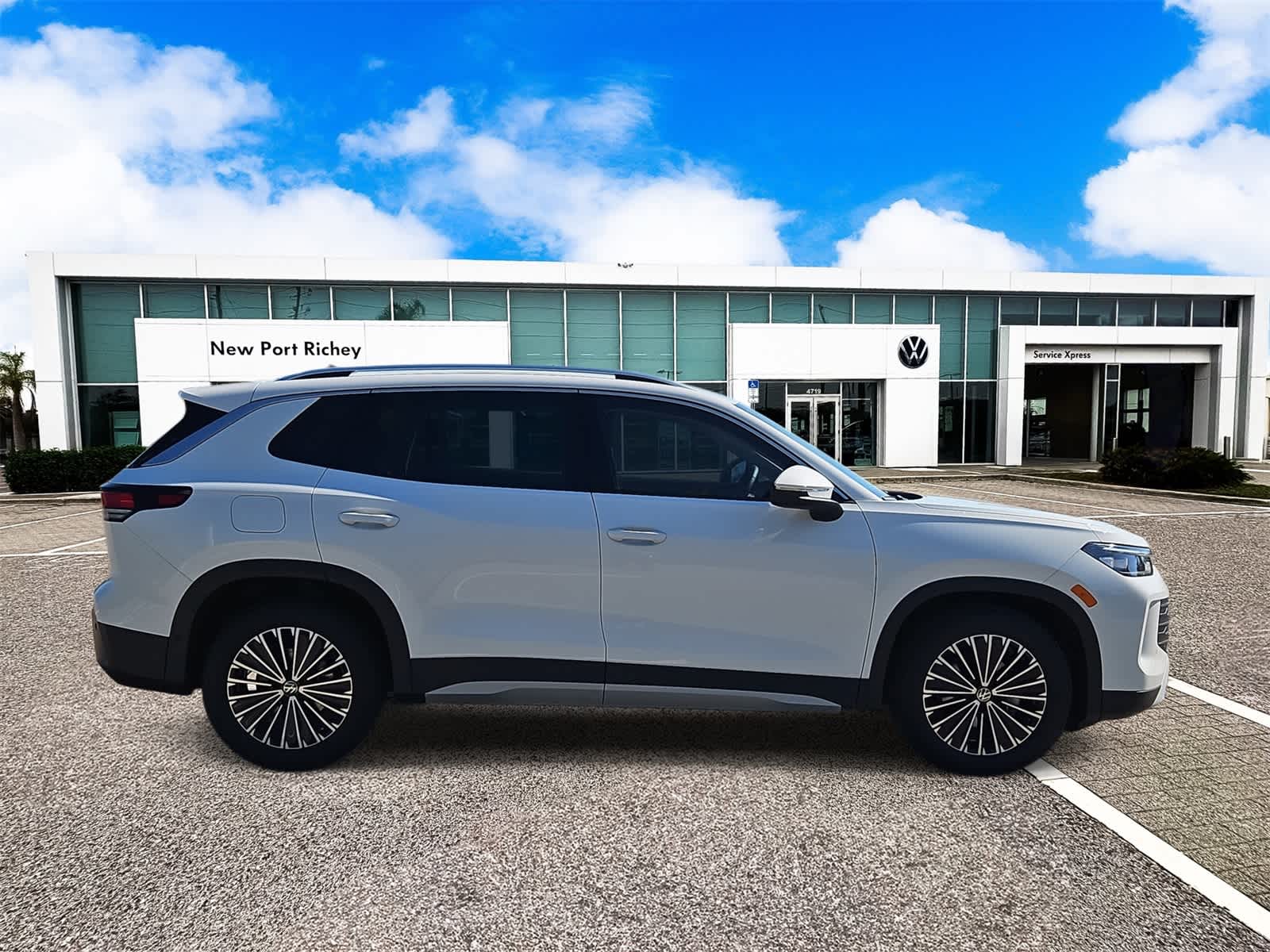 2026 Volkswagen Tiguan 2.0T S