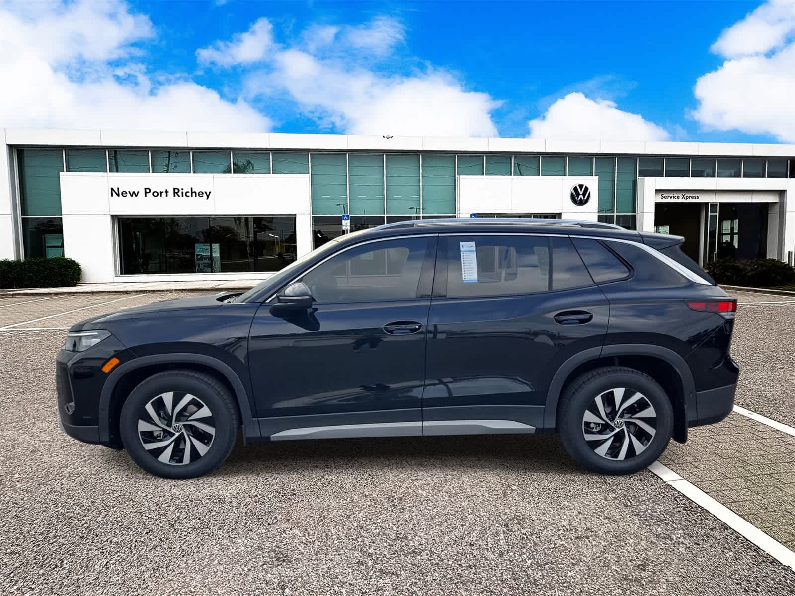 2026 Volkswagen Tiguan 2.0T S