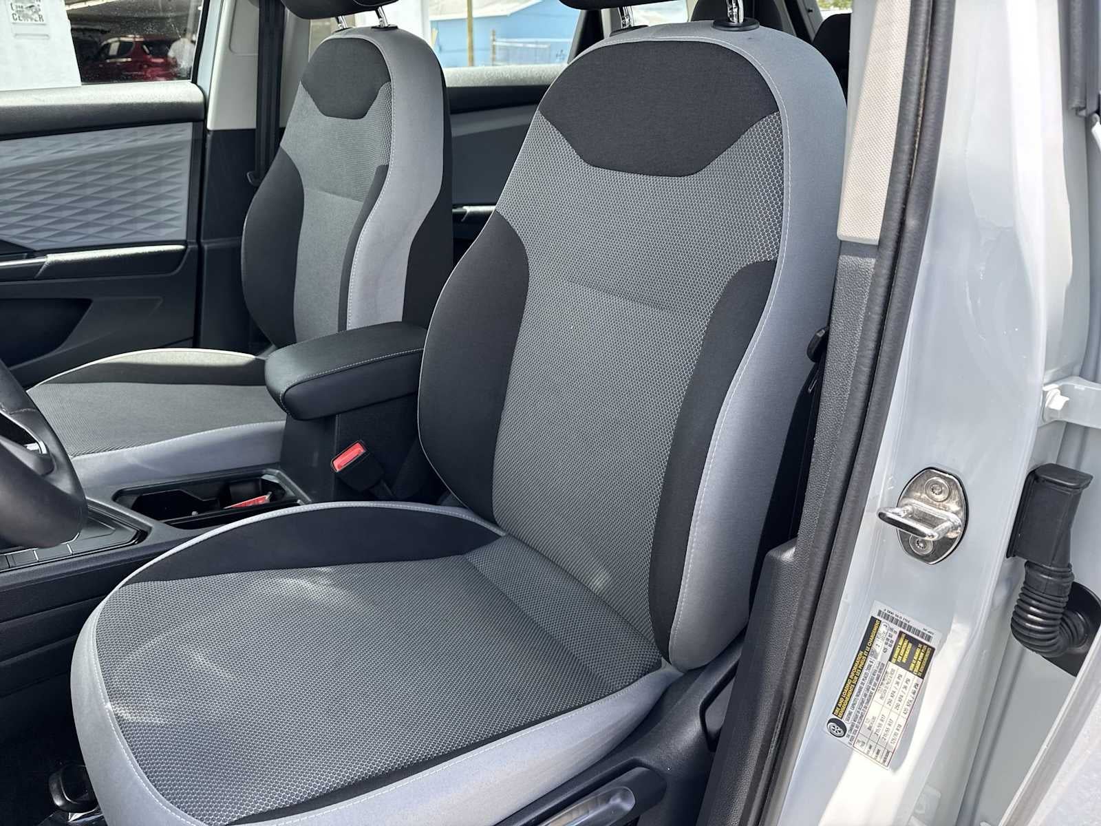 2023 Volkswagen Taos S
