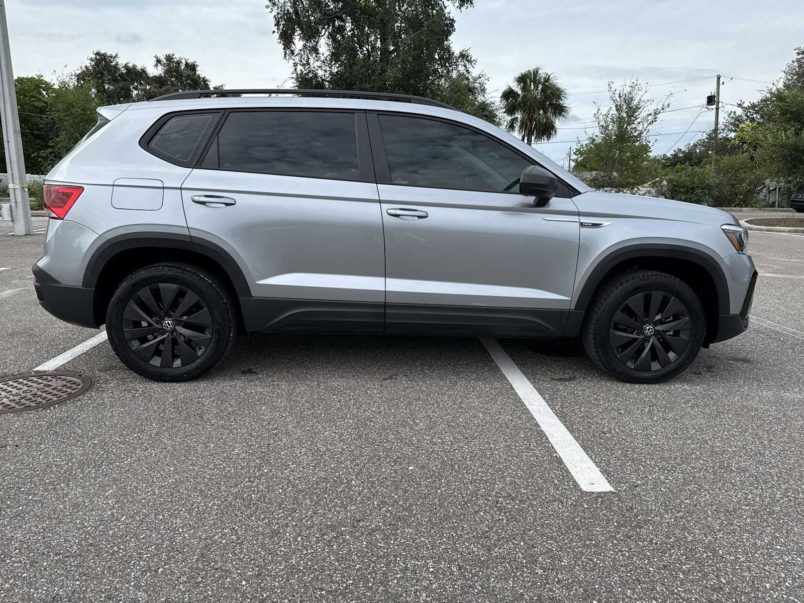 2023 Volkswagen Taos S