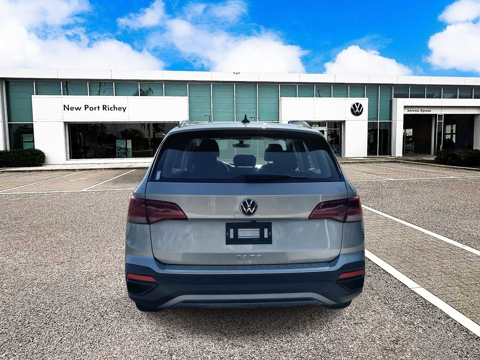 2023 Volkswagen Taos S