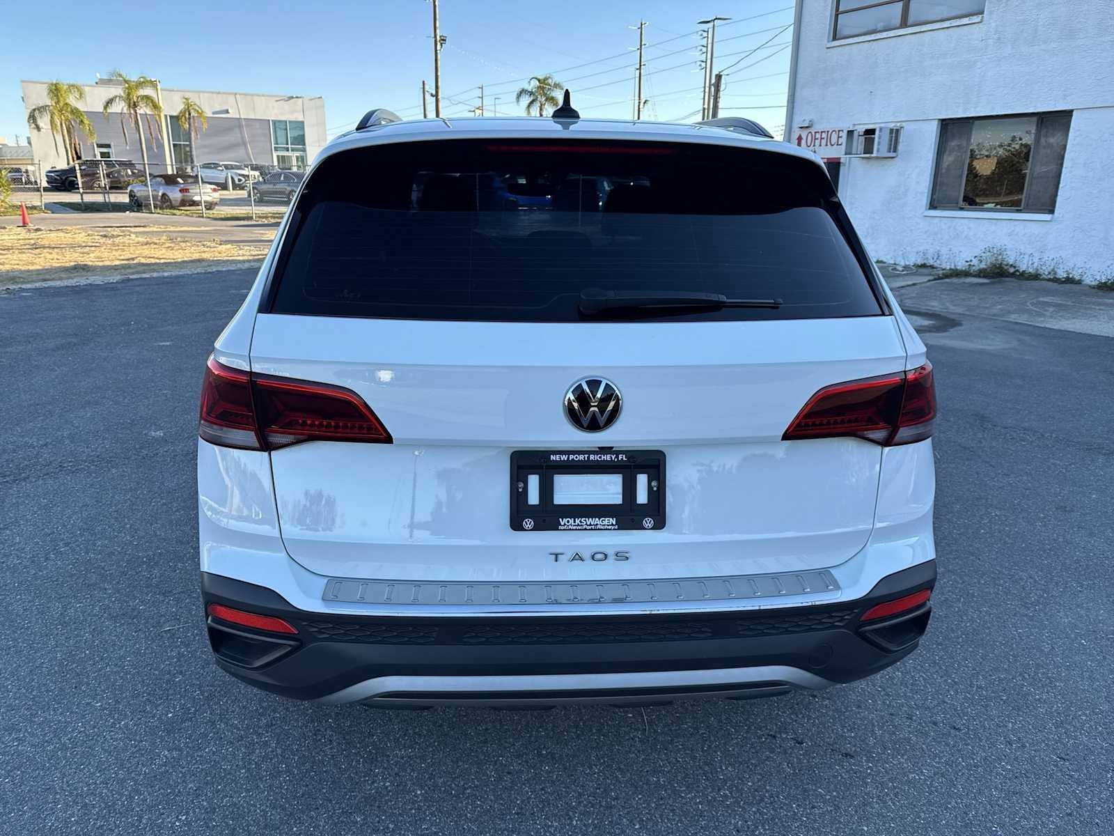 2023 Volkswagen Taos S