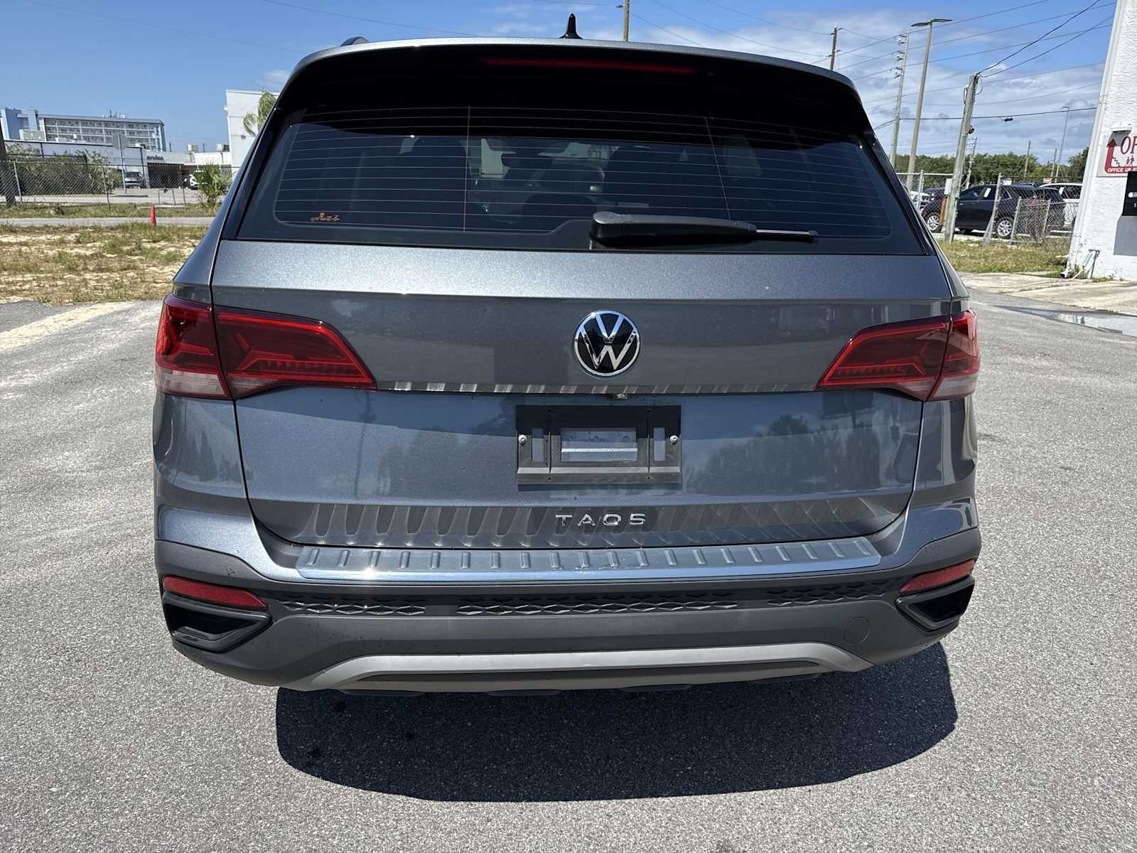 2023 Volkswagen Taos S