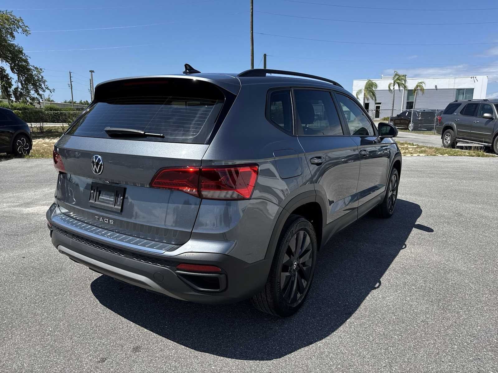 2023 Volkswagen Taos S