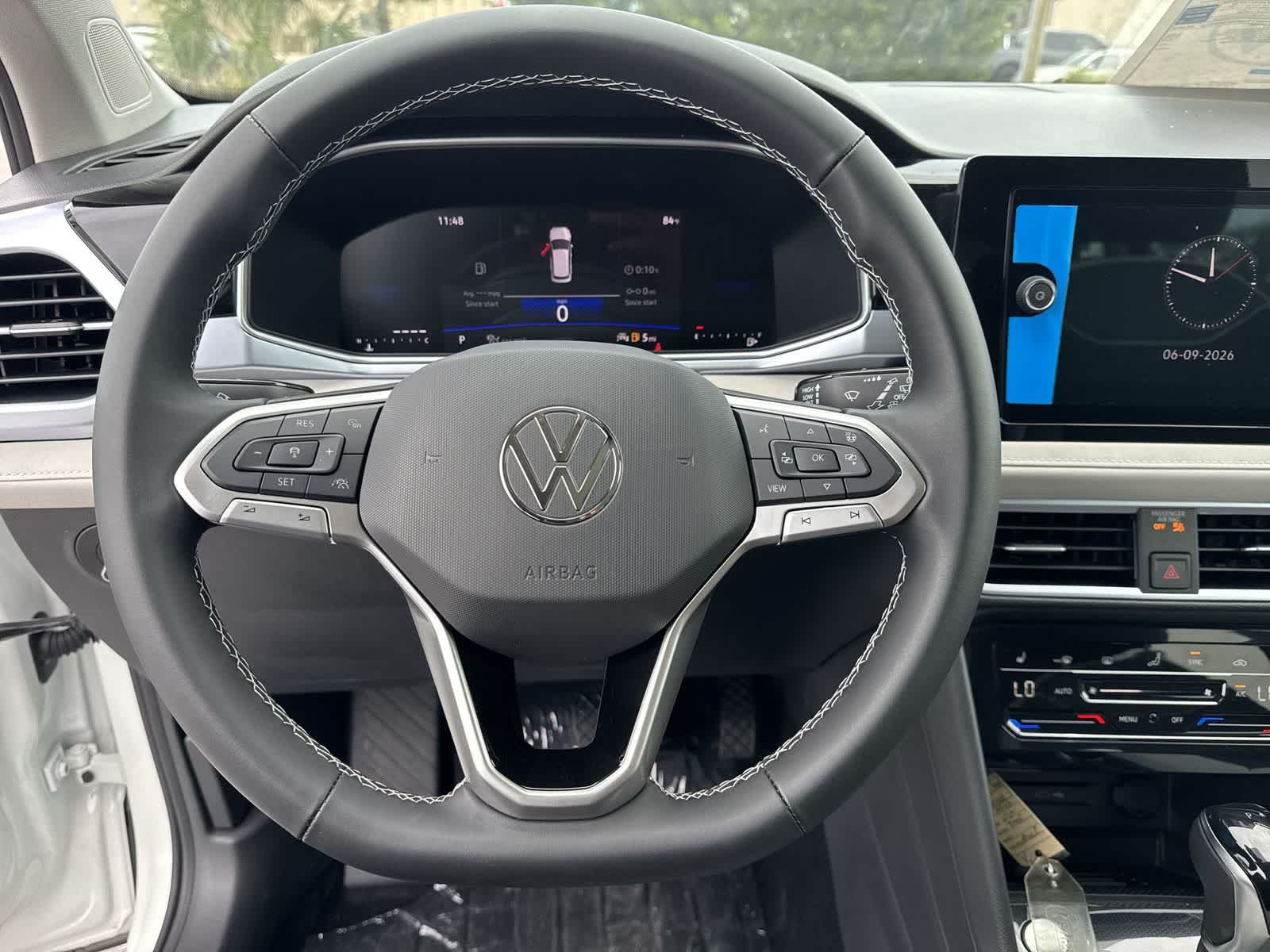 2026 Volkswagen Taos 1.5T SE