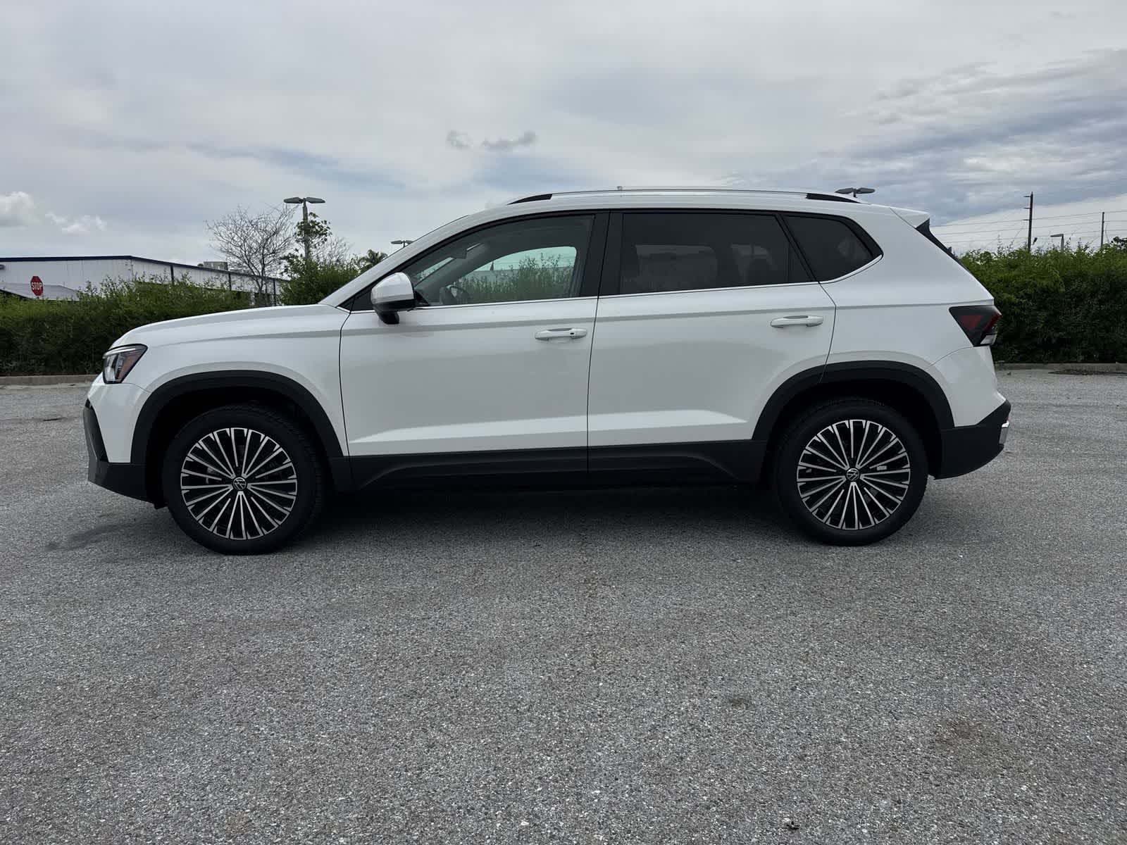 2026 Volkswagen Taos 1.5T SE