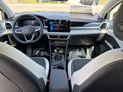 2026 Volkswagen Taos 1.5T SE