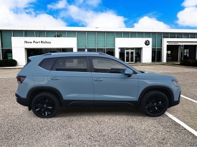 2025 Volkswagen Taos 1.5T SE