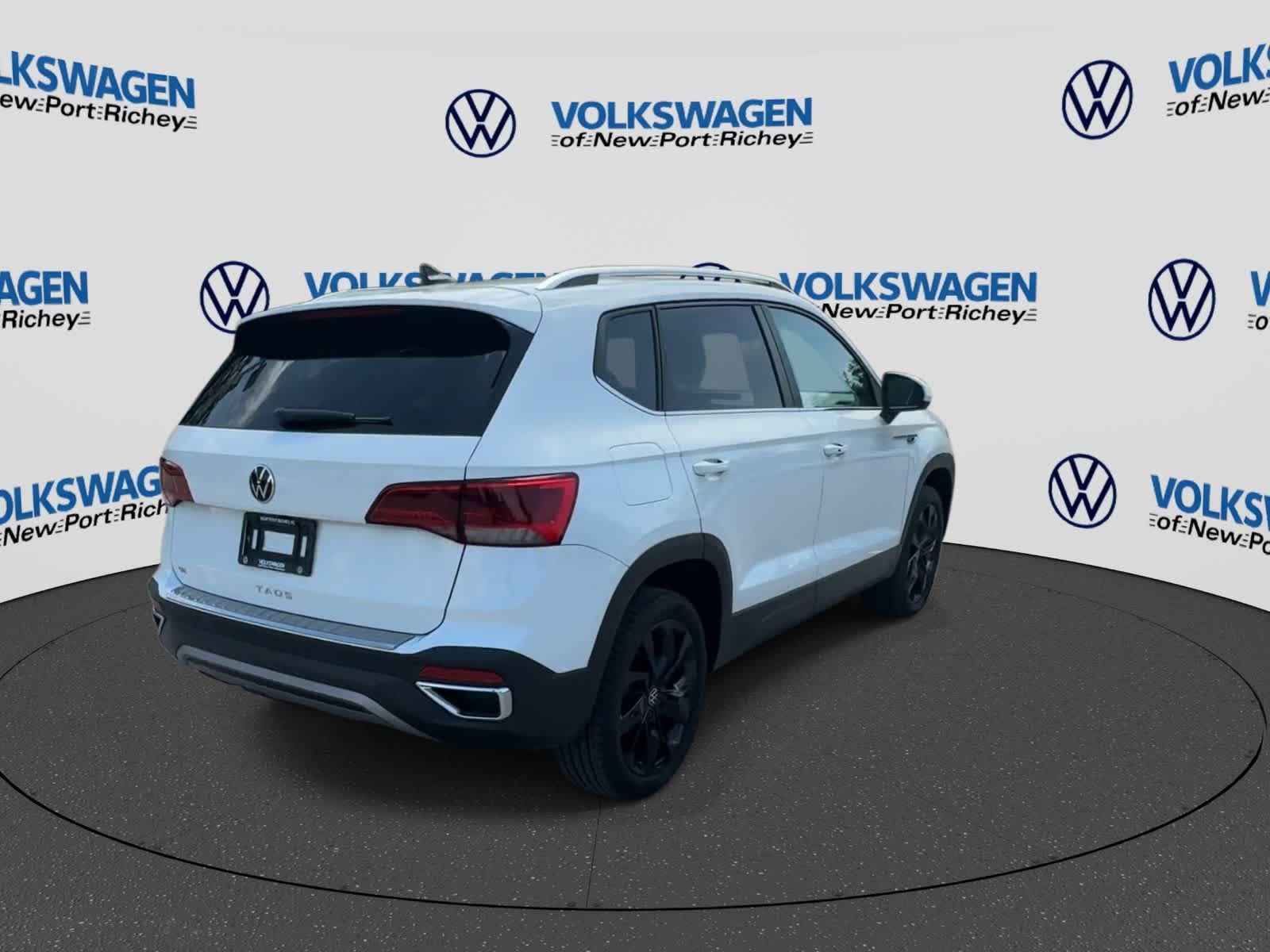 2024 Volkswagen Taos SE
