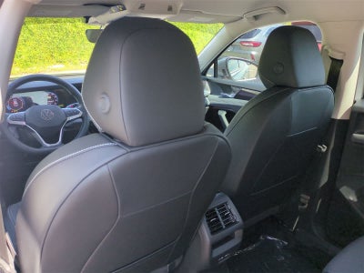 2025 Volkswagen Tiguan 2.0T SE