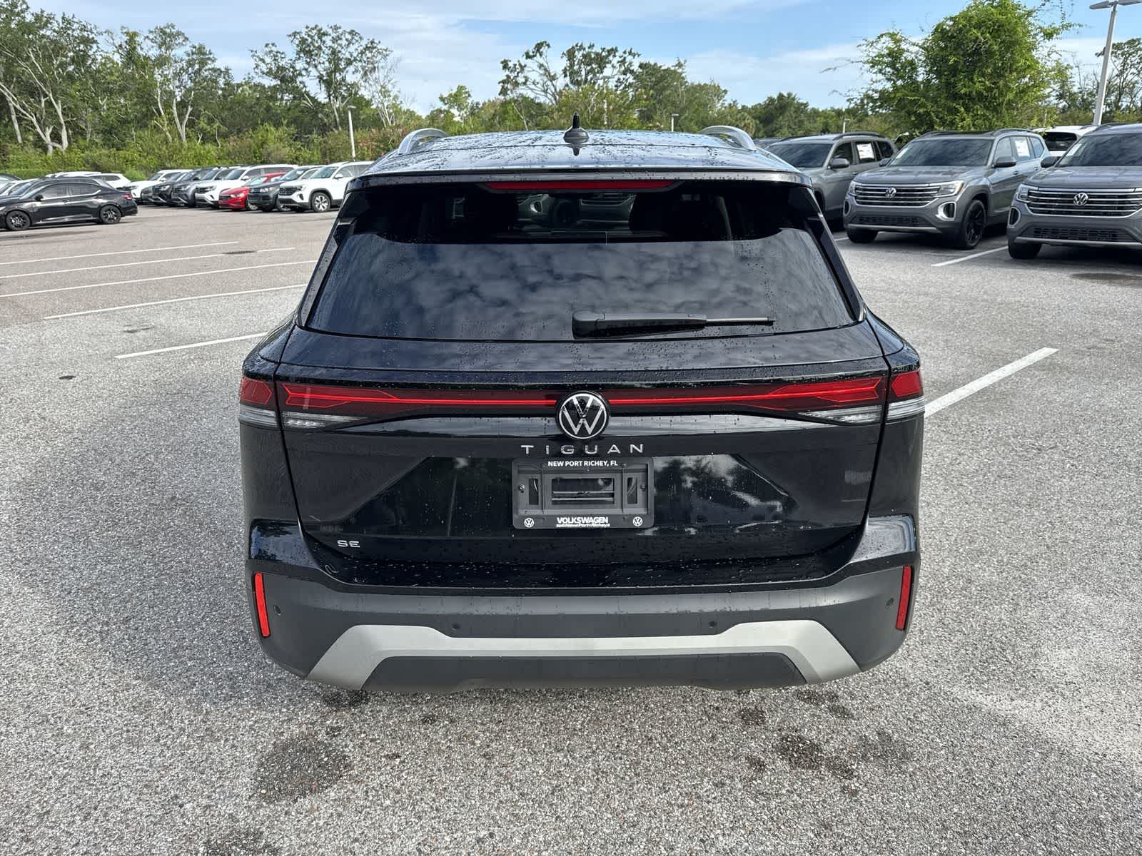 2025 Volkswagen Tiguan SE