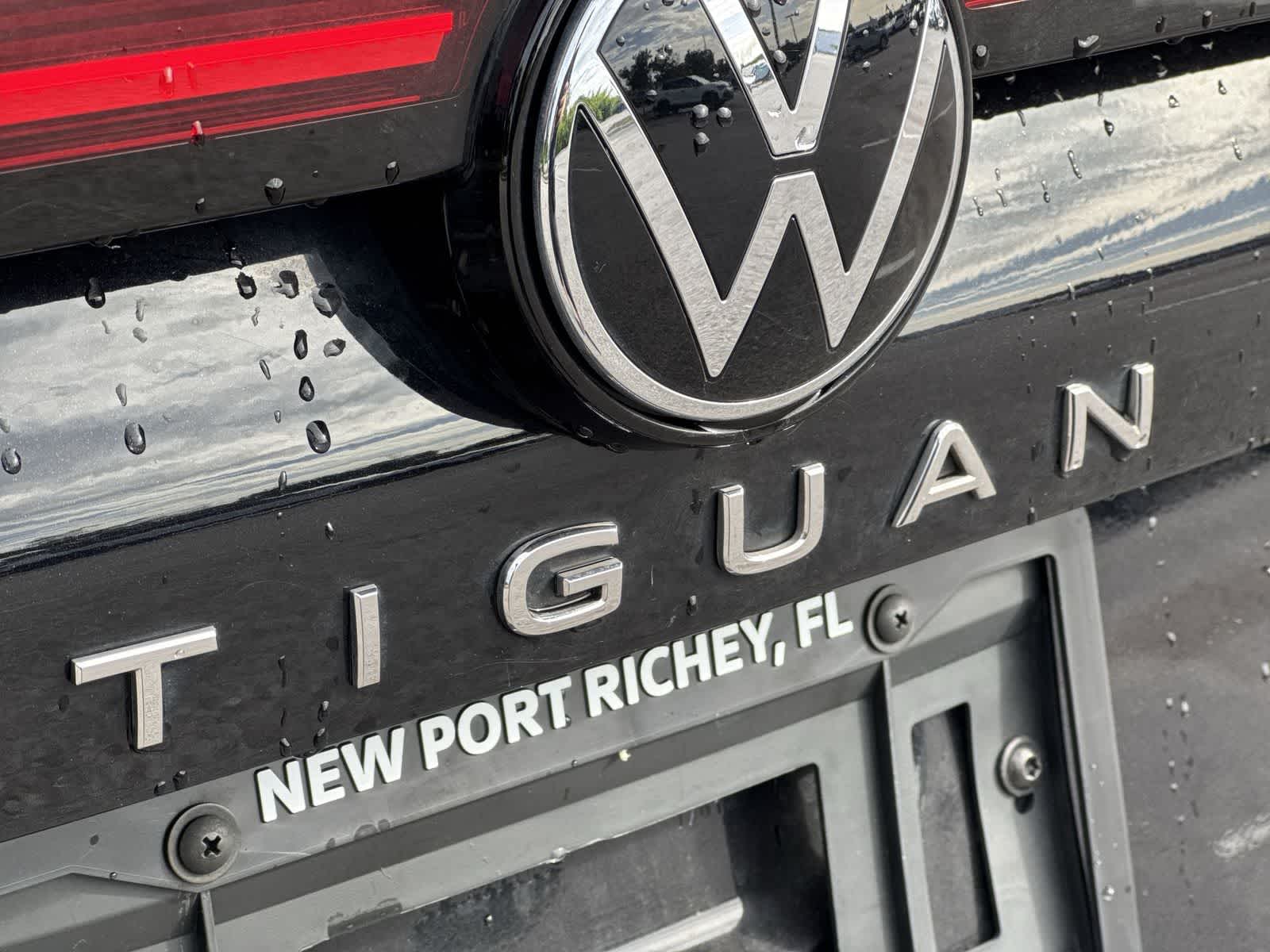 2025 Volkswagen Tiguan SE