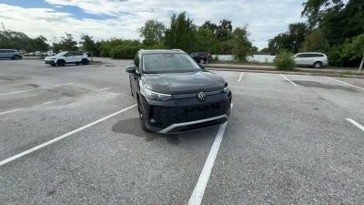 2025 Volkswagen Tiguan SE