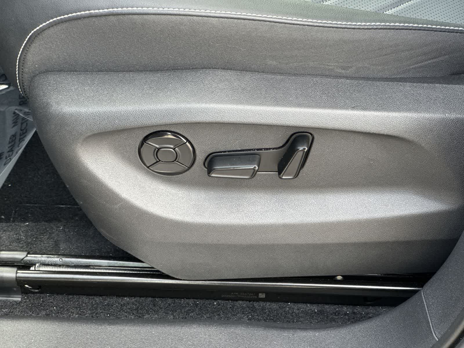 2025 Volkswagen Tiguan SE