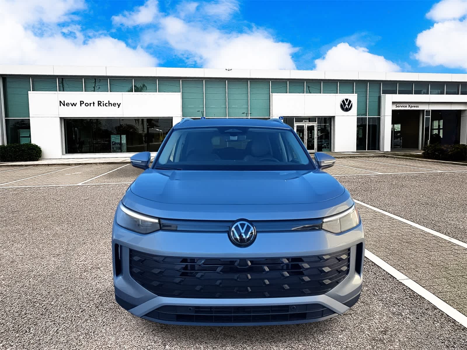 2026 Volkswagen Tiguan 2.0T SE