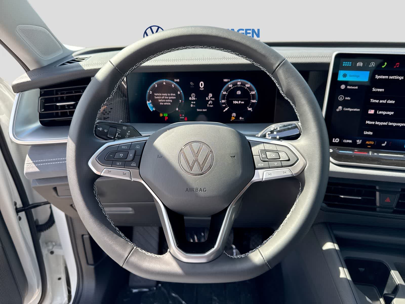 2026 Volkswagen Tiguan 2.0T SE