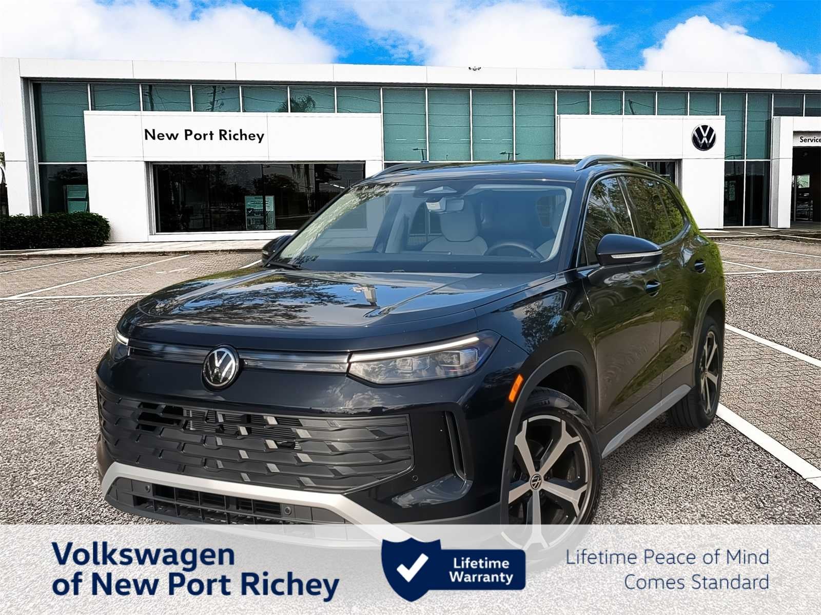 2025 Volkswagen Tiguan 2.0T SE