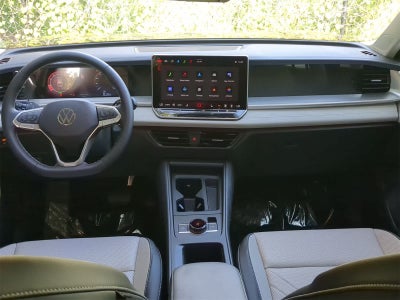 2025 Volkswagen Tiguan 2.0T SE