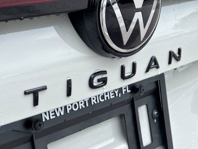 2026 Volkswagen Tiguan 2.0T SE R-Line Black