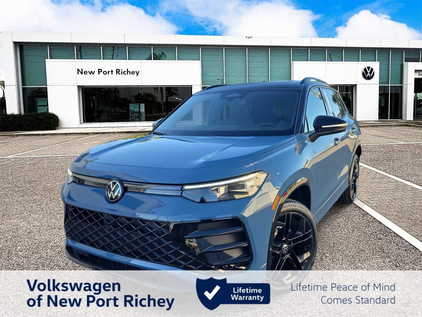 2026 Volkswagen Tiguan 2.0T SE R-Line Black