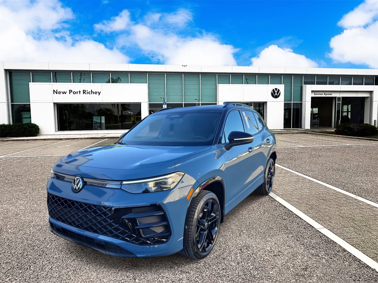 2026 Volkswagen Tiguan 2.0T SE R-Line Black