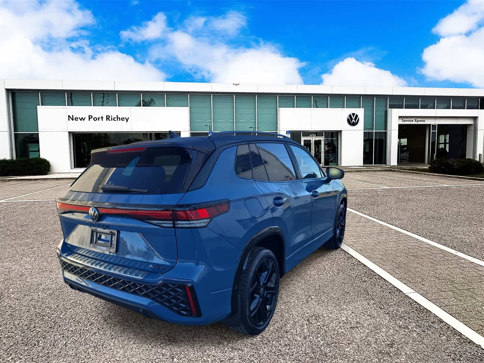 2026 Volkswagen Tiguan 2.0T SE R-Line Black