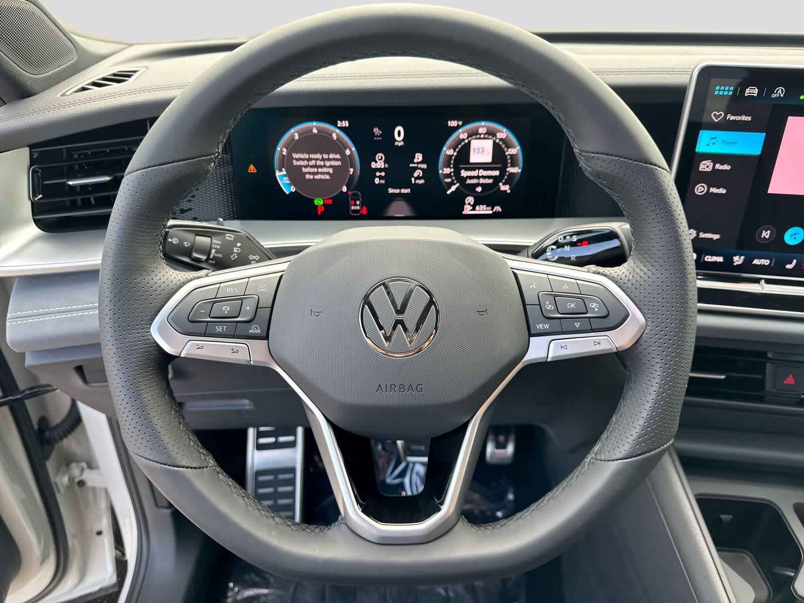 2026 Volkswagen Tiguan 2.0T SE R-Line Black