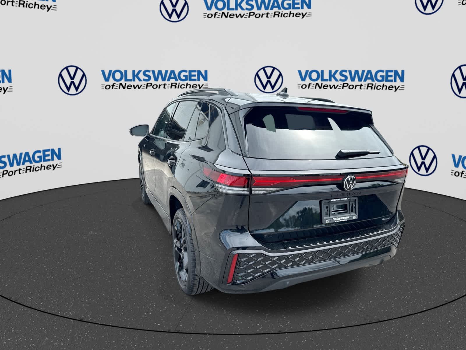 2026 Volkswagen Tiguan 2.0T SE R-Line Black