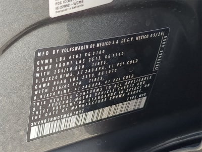 2026 Volkswagen Tiguan 2.0T SE R-Line Black