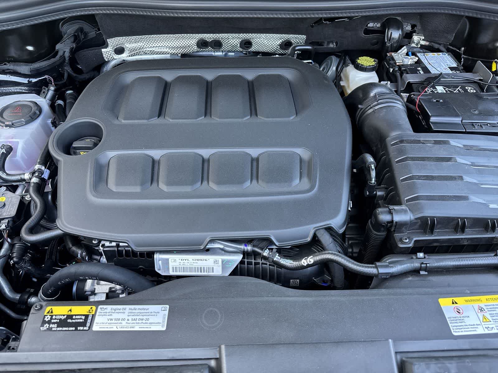 2026 Volkswagen Tiguan 2.0T SE R-Line Black