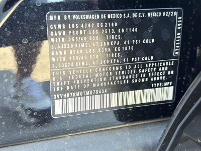 2026 Volkswagen Tiguan 2.0T SE R-Line Black