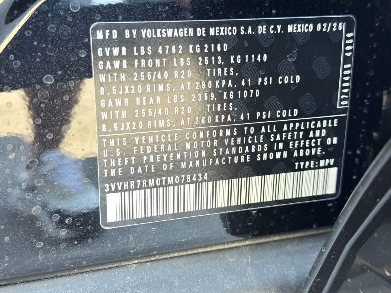 2026 Volkswagen Tiguan 2.0T SE R-Line Black