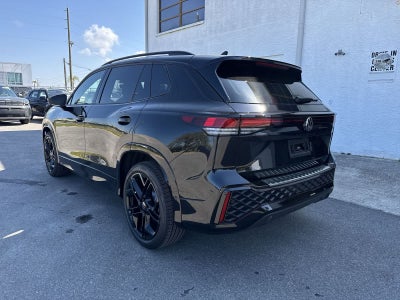 2026 Volkswagen Tiguan 2.0T SE R-Line Black