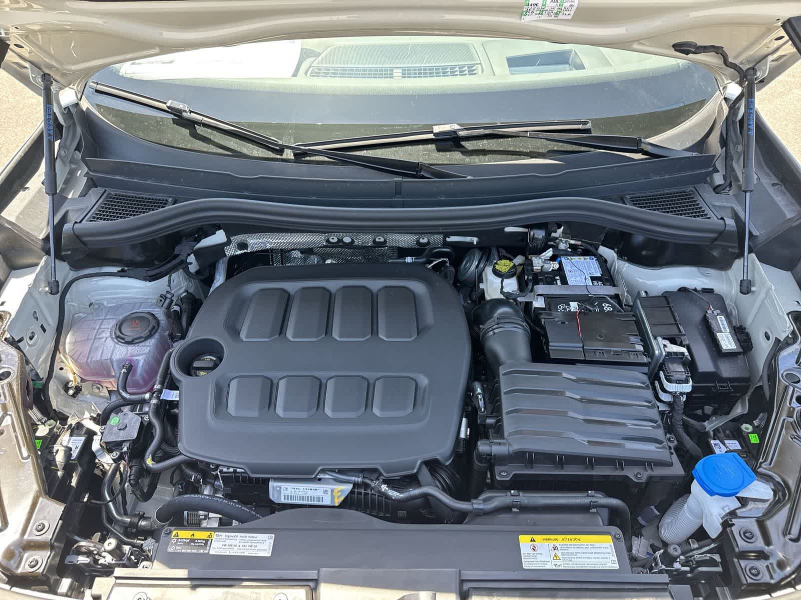 2026 Volkswagen Tiguan 2.0T SE R-Line Black