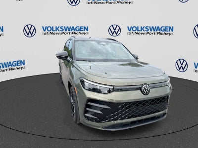 2026 Volkswagen Tiguan 2.0T SE R-Line Black