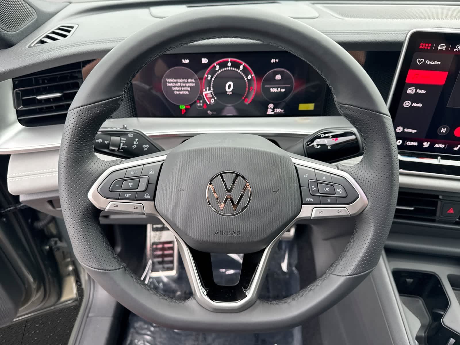 2026 Volkswagen Tiguan 2.0T SE R-Line Black