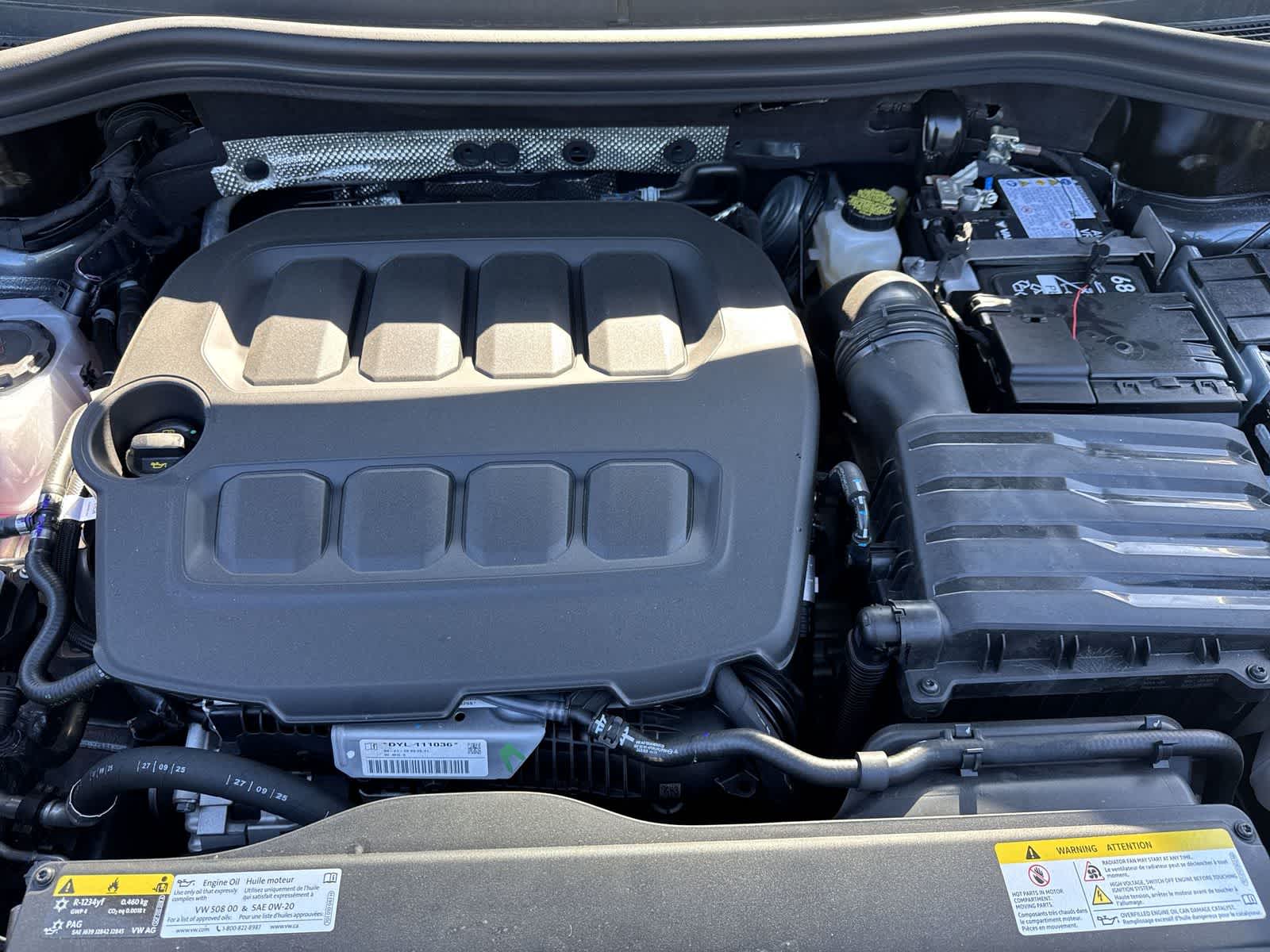 2026 Volkswagen Tiguan 2.0T SE R-Line Black