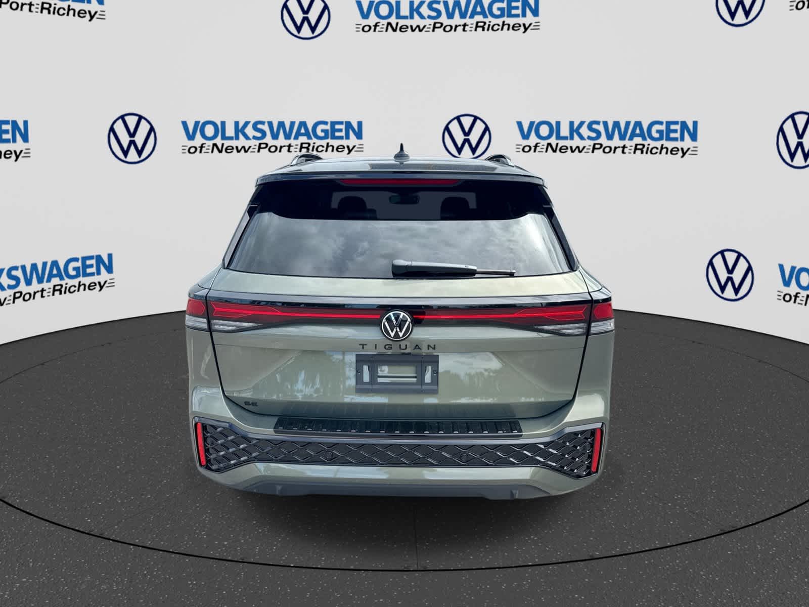 2026 Volkswagen Tiguan 2.0T SE R-Line Black