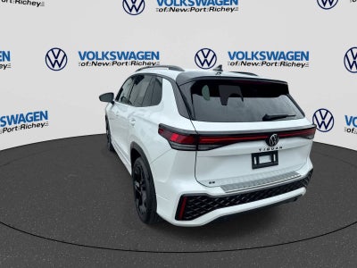 2026 Volkswagen Tiguan 2.0T SE R-Line Black