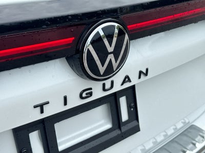 2026 Volkswagen Tiguan 2.0T SE R-Line Black