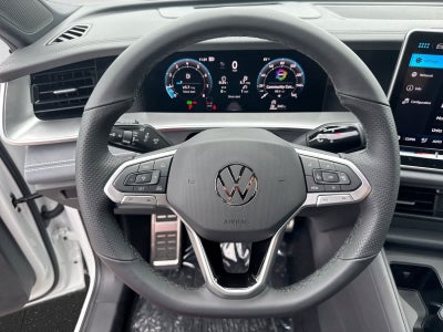 2026 Volkswagen Tiguan 2.0T SE R-Line Black