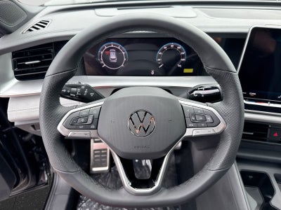 2026 Volkswagen Tiguan 2.0T SE R-Line Black