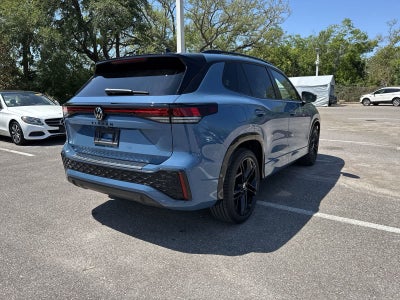 2026 Volkswagen Tiguan 2.0T SE R-Line Black